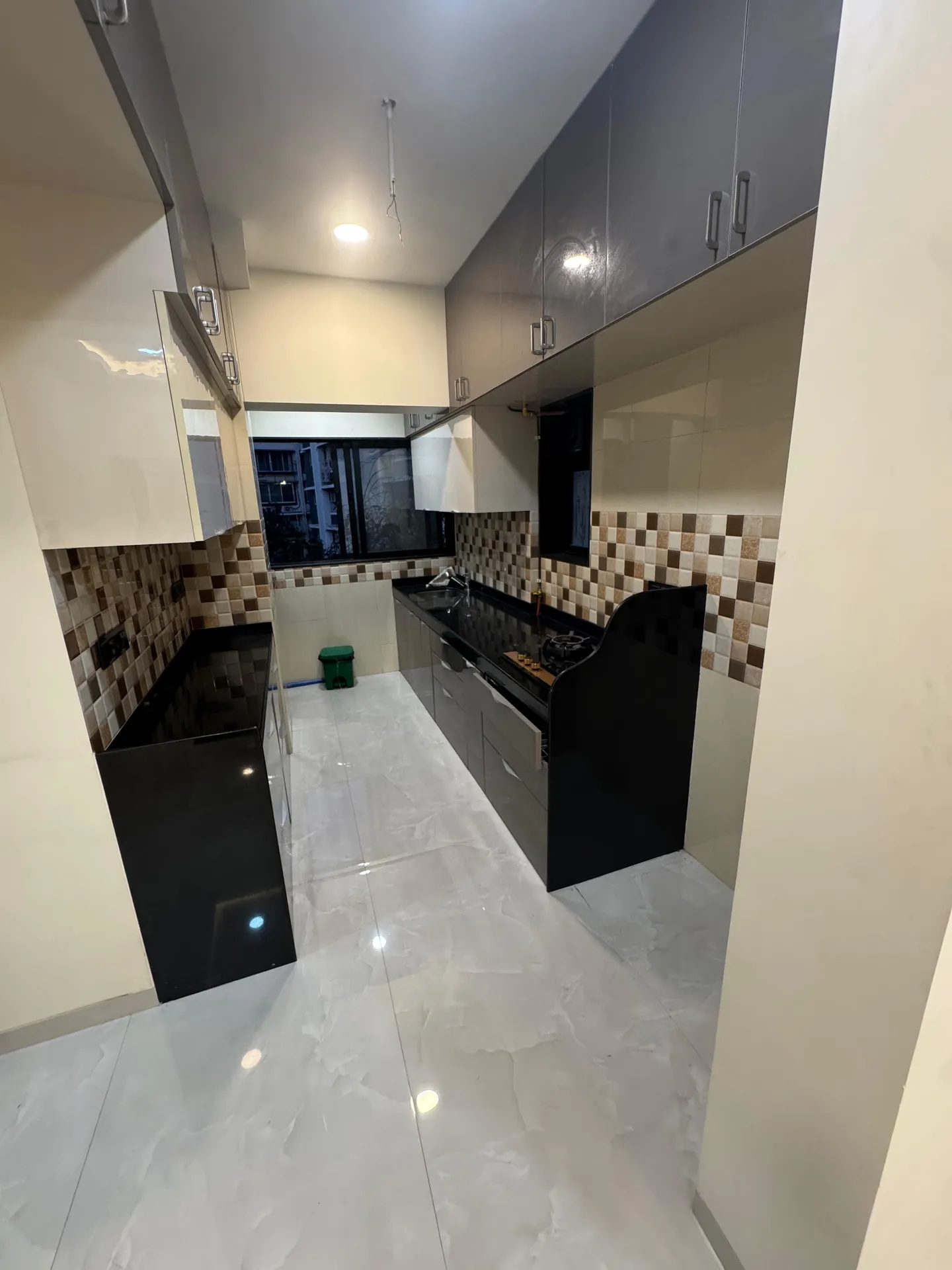 Krishna Kunj — Vile Parle East (13)